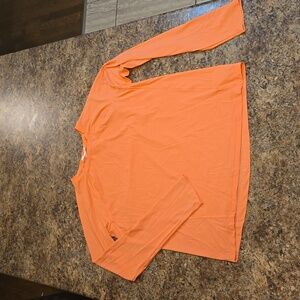 Athleta coral long sleeve t size medium tall